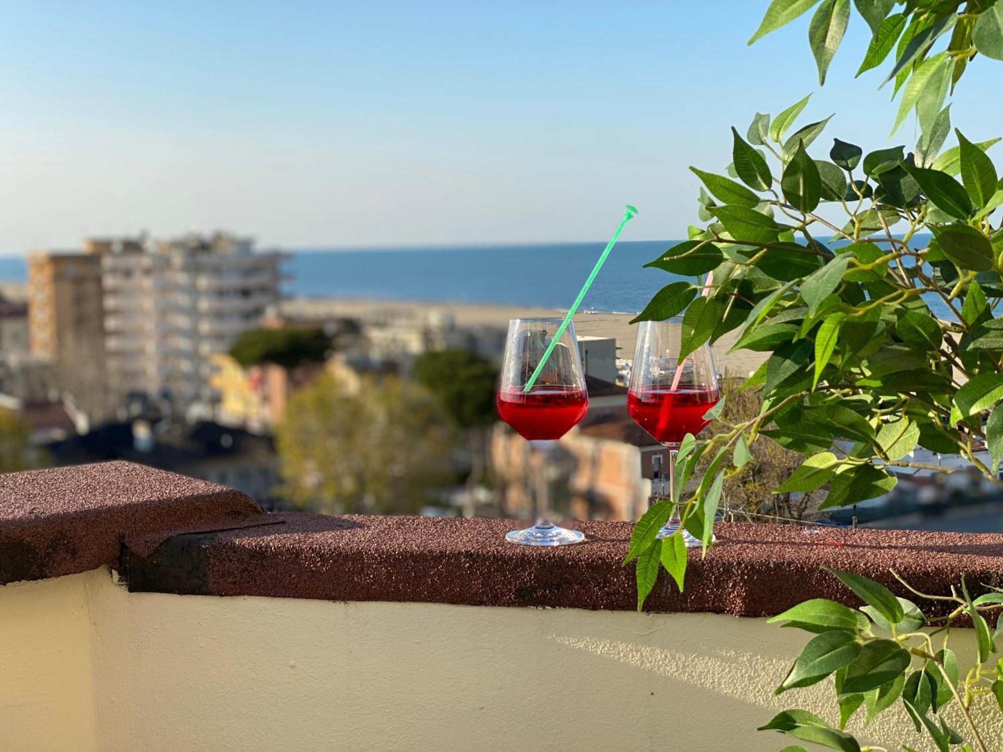 Hotel Jumbo Rimini Buitenkant foto