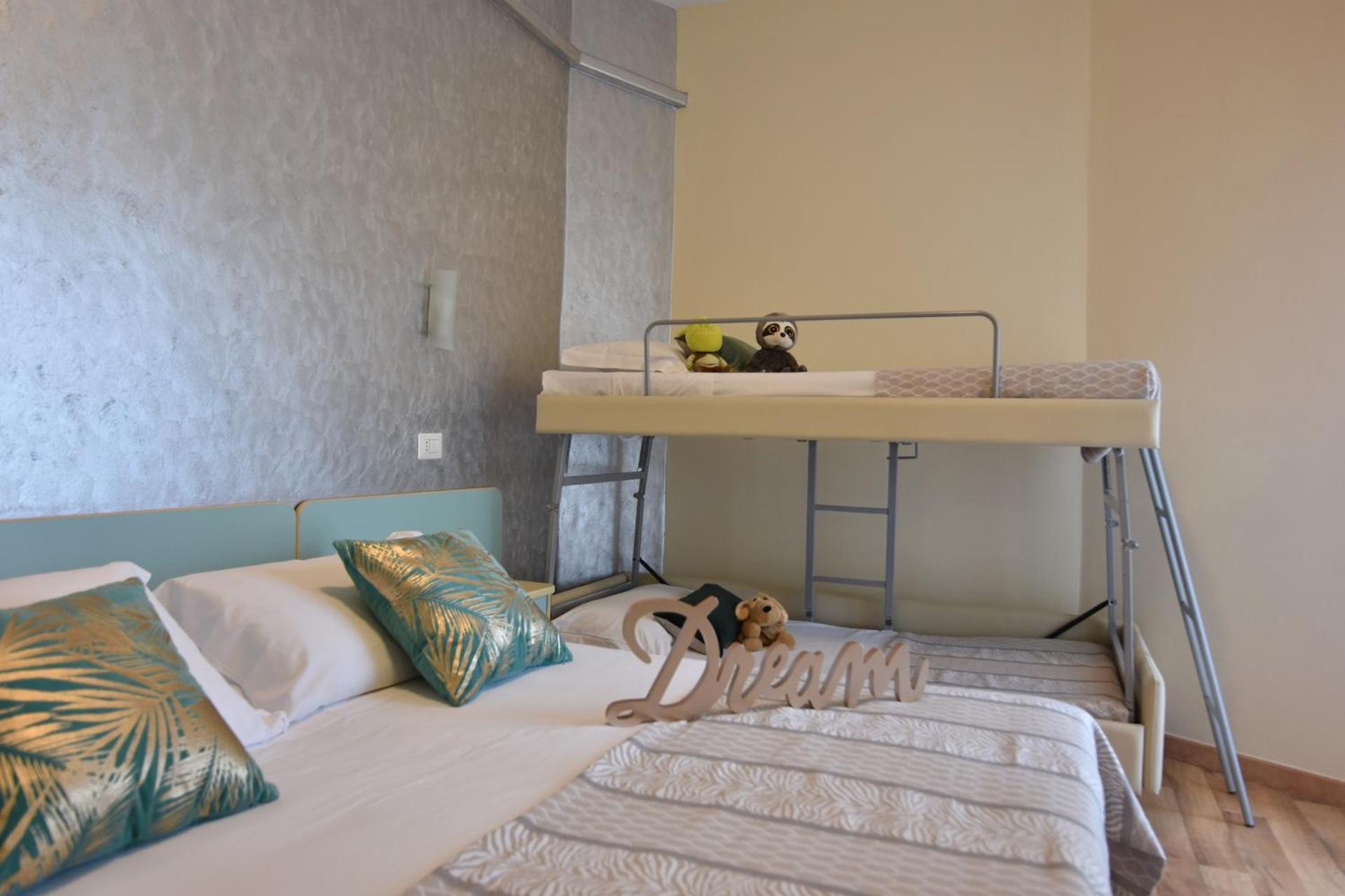 Hotel Jumbo Rimini Buitenkant foto